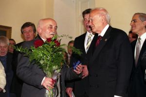 papoulias.veter. 2005.7.jpg